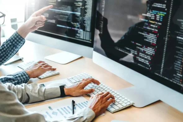 miniature-une-agence-de-developpement-informatique-pour-optimiser-votre-visibilite-numerique
